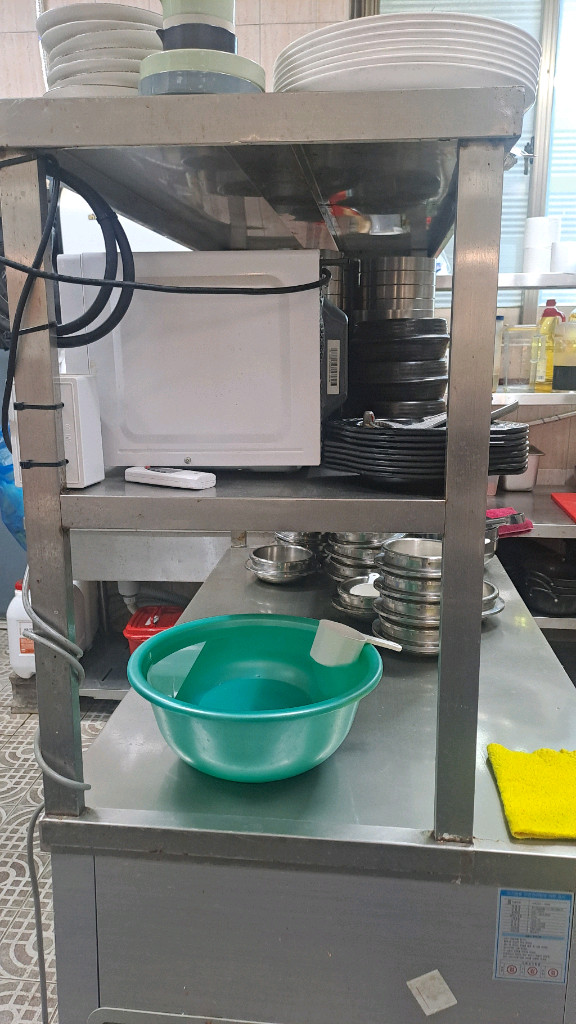 업소용 선반 냉장고 이미지