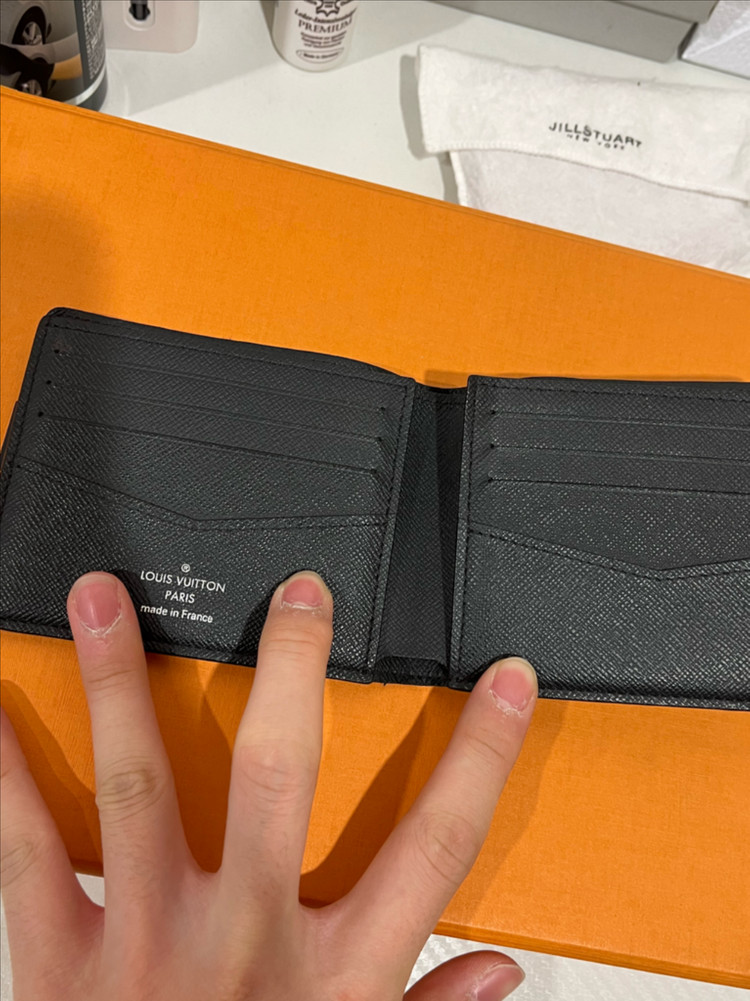 루이비통 모노그램 이클립스 반지갑 [정품] 이미지