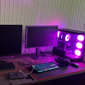 게이밍 본체 RTX 5070 9800X3D 판매합니다 이미지