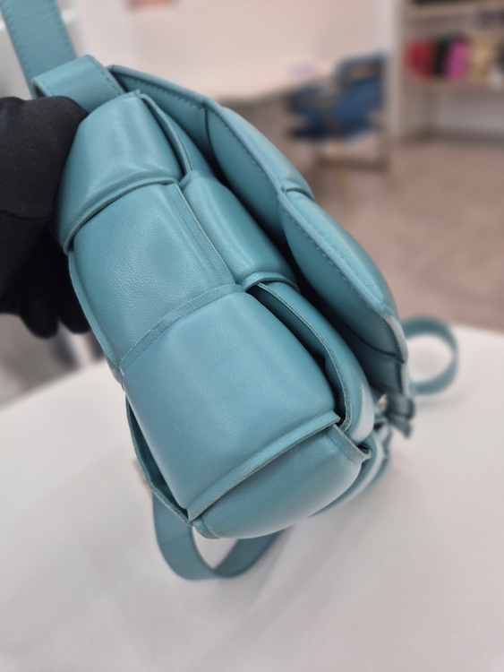 [중고명품 럭스올 울산점] 보테가 베테타 패딩백 591970 이미지