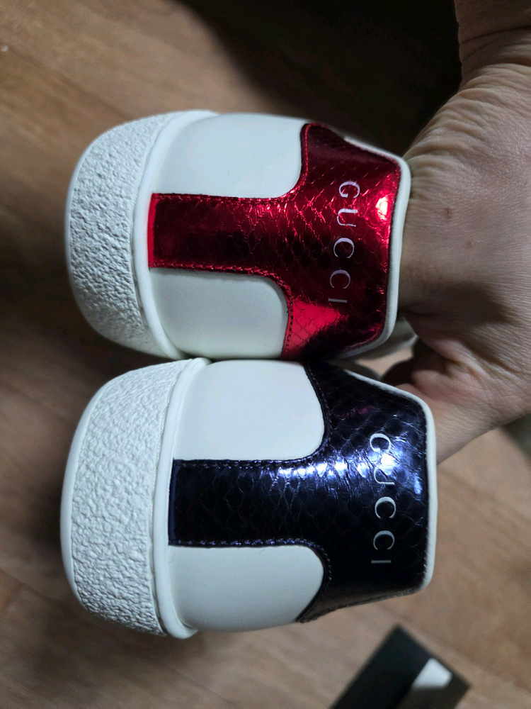 구찌 스니커즈 판매 이미지