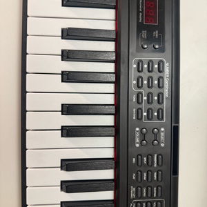 88건반 디지털 피아노 신디사이저 이미지
