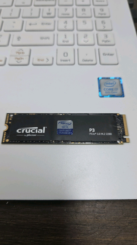 램 32기가 두개. 4tb nvme m2. 4테라 이미지