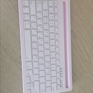 팬톤 블루투스 키보드, 손목 보호 쿠션, 무선 마우스 세트 이미지
