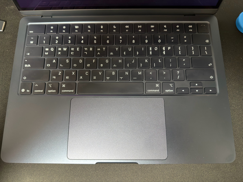 애플 맥북 에어m4 13인치 미드나이트 16기가 256기가 이미지