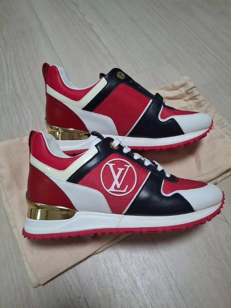 (정품) 새상품 루이비통 런어웨이 여성 스니커즈 이미지
