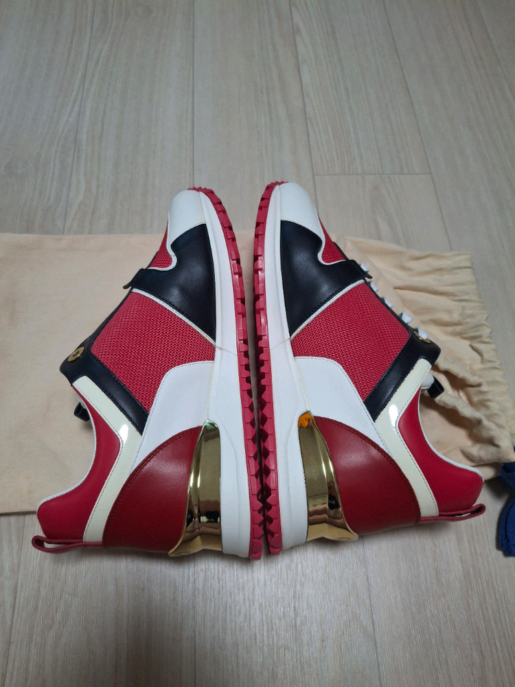 (정품) 새상품 루이비통 런어웨이 여성 스니커즈 이미지