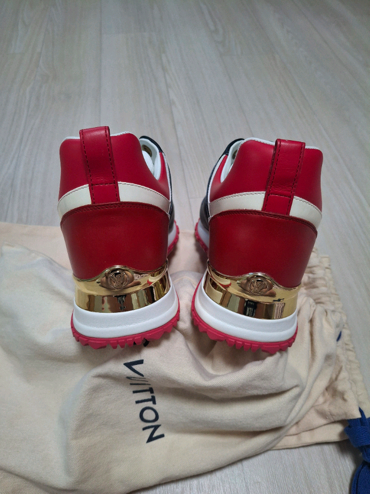(정품) 새상품 루이비통 런어웨이 여성 스니커즈 이미지