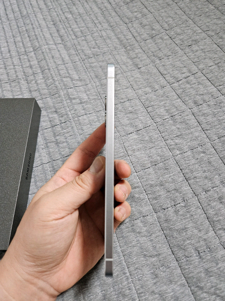 삼성 갤럭시 S25 엣지 실버 256 팝니다 이미지