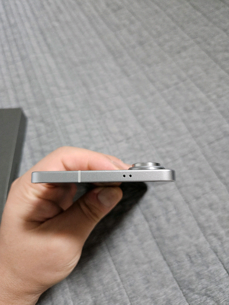 삼성 갤럭시 S25 엣지 실버 256 팝니다 이미지