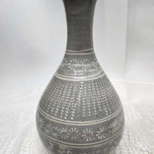 전통 유기 그릇 세트 이미지