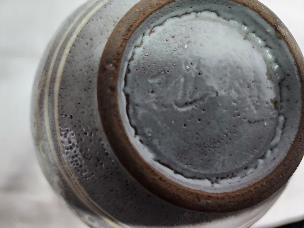 전통 유기 그릇 세트 이미지