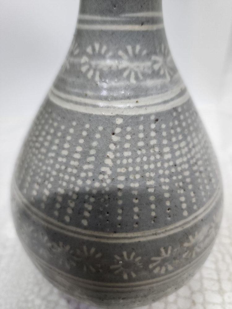 전통 유기 그릇 세트 이미지