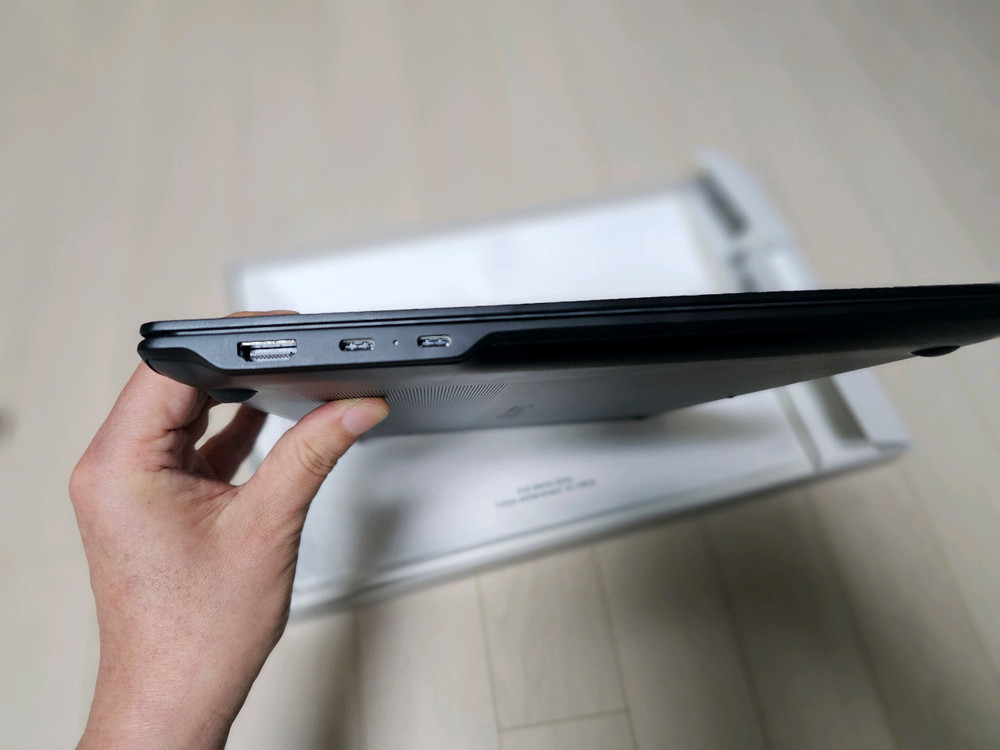 [피싱범은 접근금지]LG전자 2026 그램 Pro AI 17 17Z90TR-ED7HK 신품급 이미지