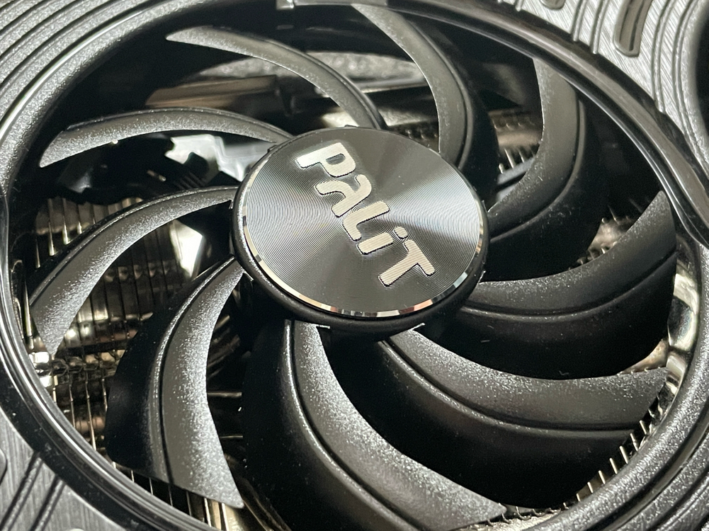 palit rtx 5070 sff그래픽카드 이미지