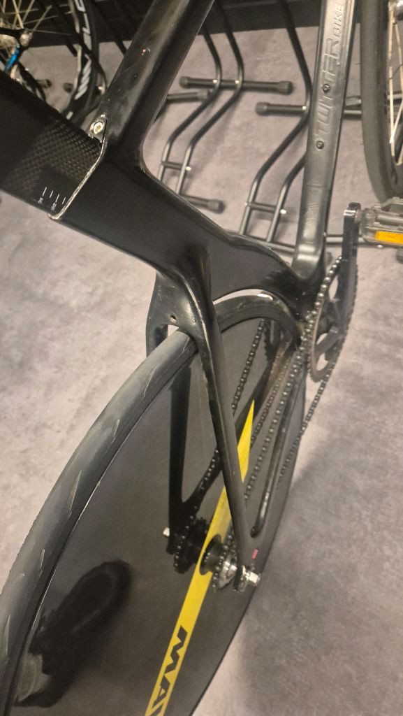 트위터 프라마 풀카본 반차 구성 낫배드 검정 도색 이미지