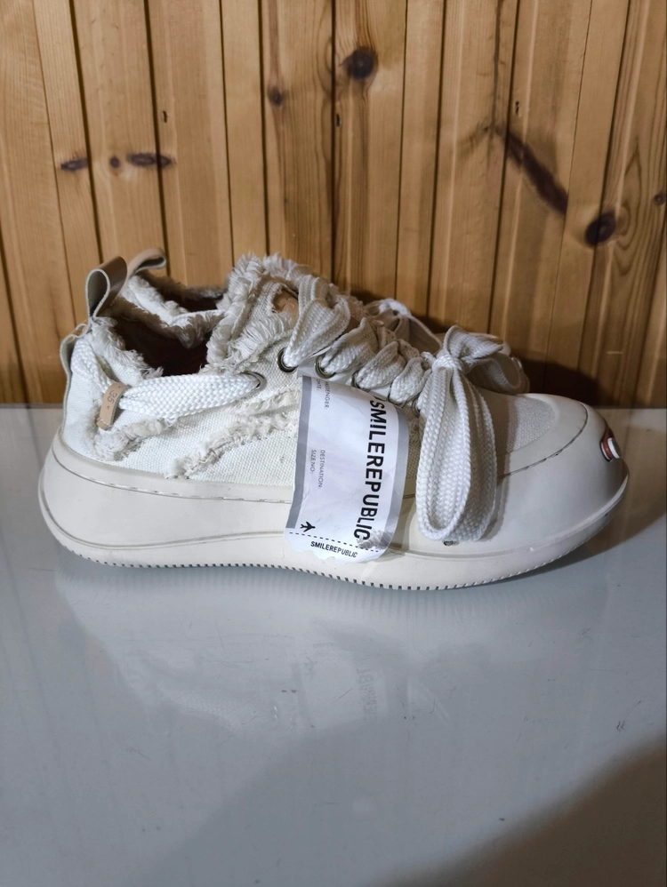 35 220mm 스마일리퍼블릭 캔버스 스니커즈 이미지