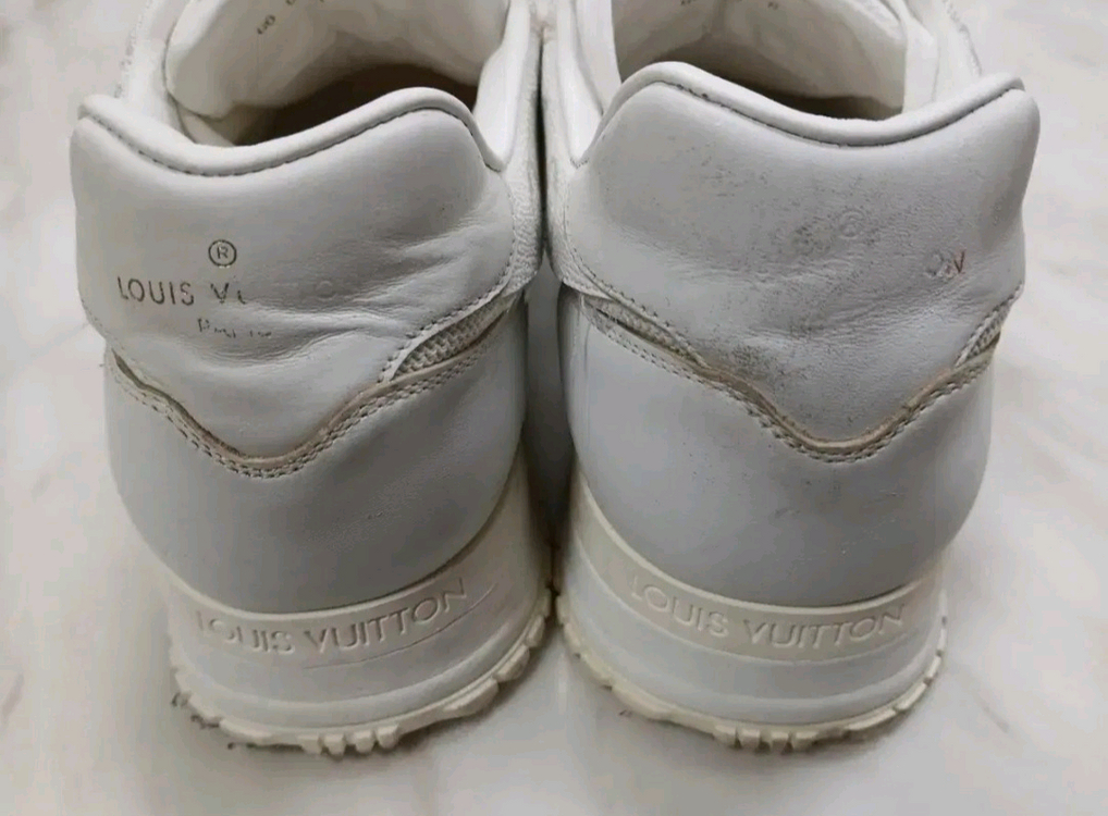 [파격가 사진잘 보세요 남성용] 루이비통 런어웨이 스니커즈 신발 8 사이즈 샤넬 구찌 펜디 프라다 에르메스 디올 이미지