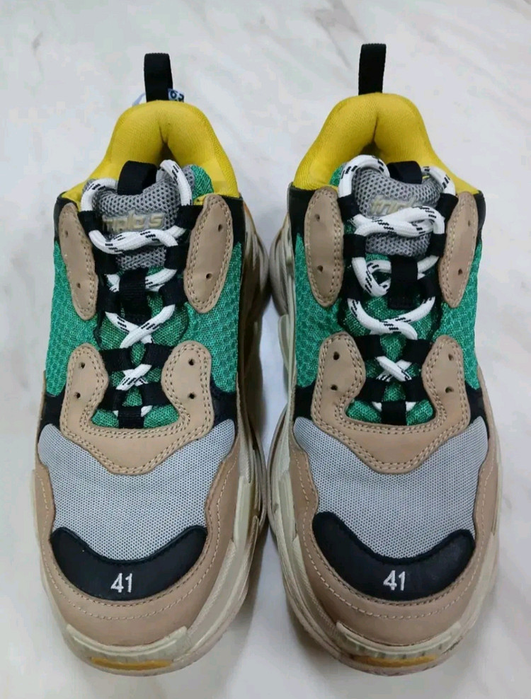 [좋습니다] 발렌시아가 트리플 S 노초 스니커즈 신발 41 사이즈 루이비통 샤넬 구찌 펜디 프라다 에르메스 디올 이미지