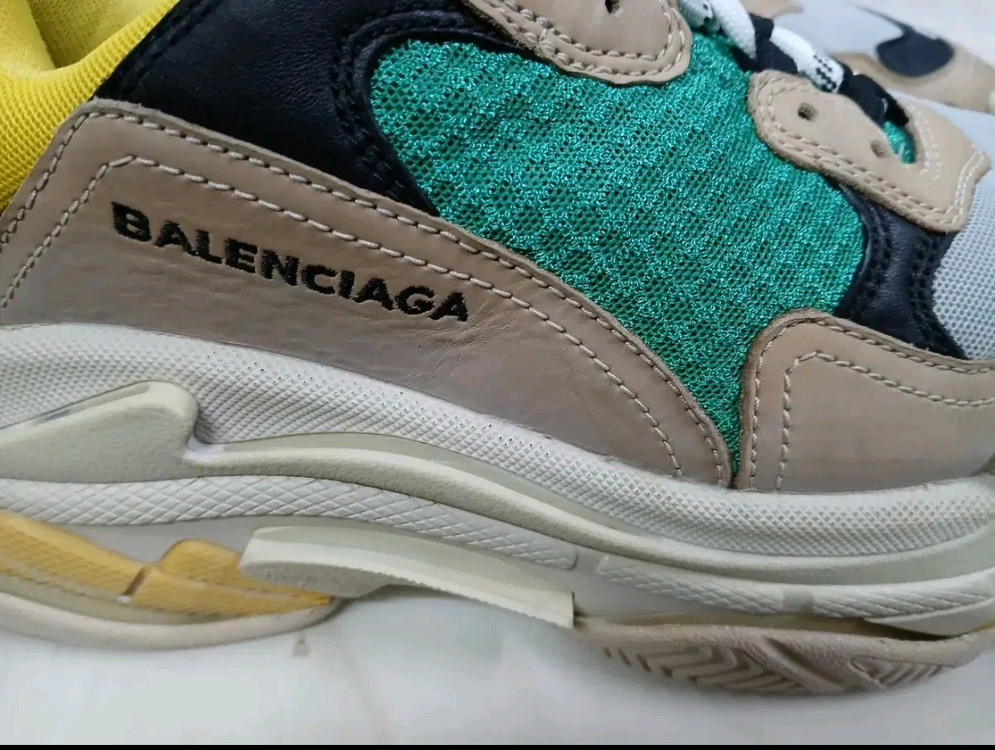 [좋습니다] 발렌시아가 트리플 S 노초 스니커즈 신발 41 사이즈 루이비통 샤넬 구찌 펜디 프라다 에르메스 디올 이미지