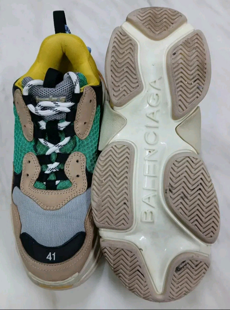 [좋습니다] 발렌시아가 트리플 S 노초 스니커즈 신발 41 사이즈 루이비통 샤넬 구찌 펜디 프라다 에르메스 디올 이미지