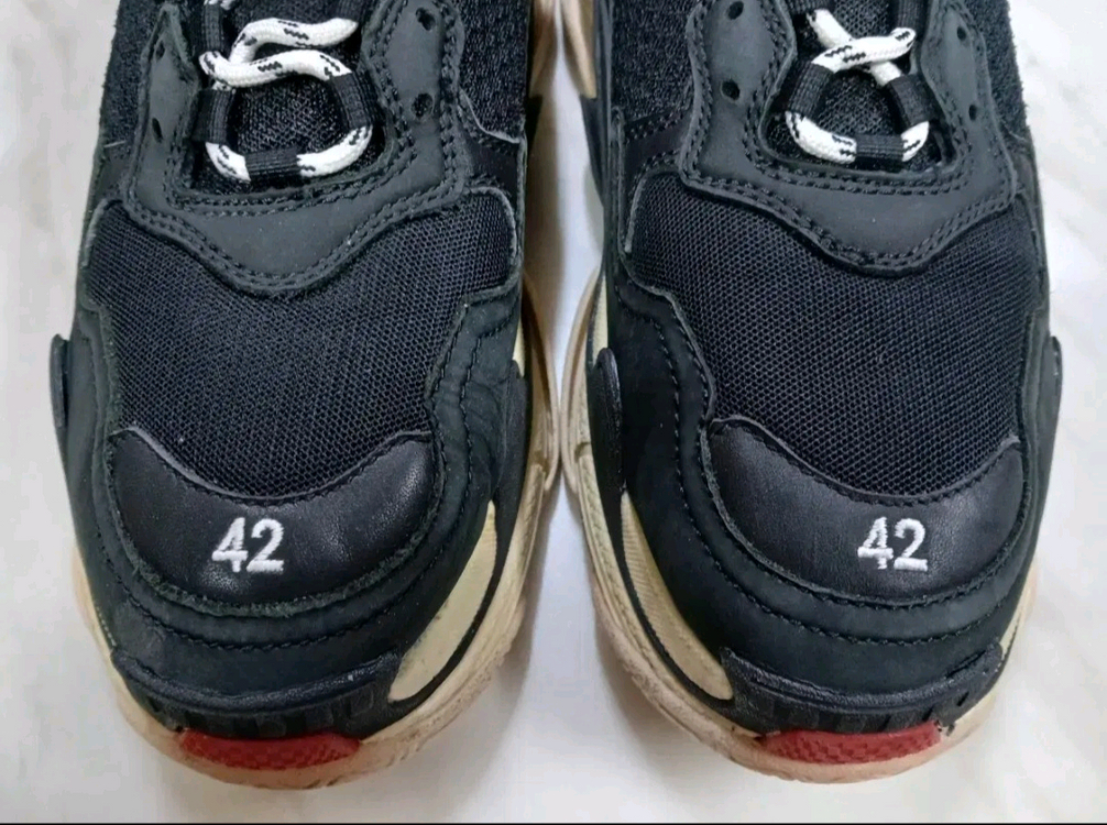 (좋아요) 발렌시아가 트리플 S 빨검 스니커즈 신발 42 (270) 루이비통 샤넬 구찌 펜디 프라다 에르메스 디올 이미지