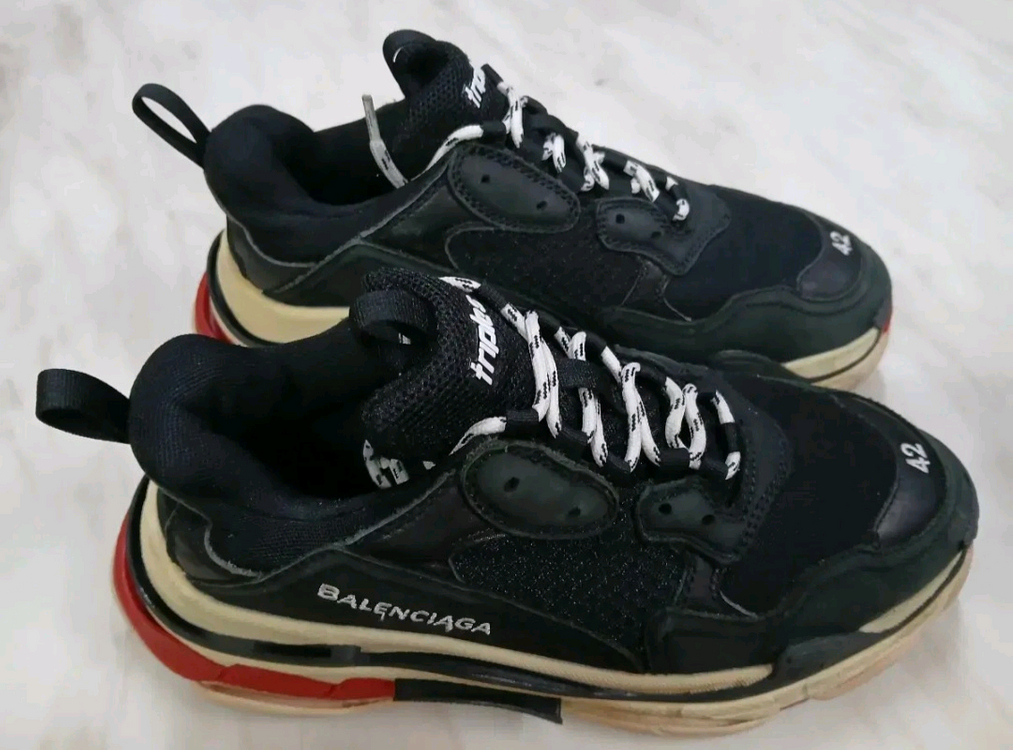 (좋아요) 발렌시아가 트리플 S 빨검 스니커즈 신발 42 (270) 루이비통 샤넬 구찌 펜디 프라다 에르메스 디올 이미지