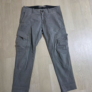 스톤아일랜드 카키색 카고바지 /나이키 테크팩 바지 M사이즈 판매합니다 이미지