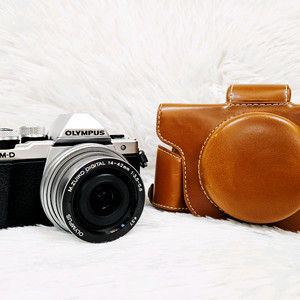 [민트급] 올림푸스 OM-D E-M10 Mark II 미러리스 카메라 이미지