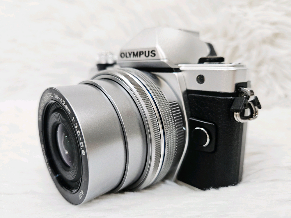 [민트급] 올림푸스 OM-D E-M10 Mark II 미러리스 카메라 이미지