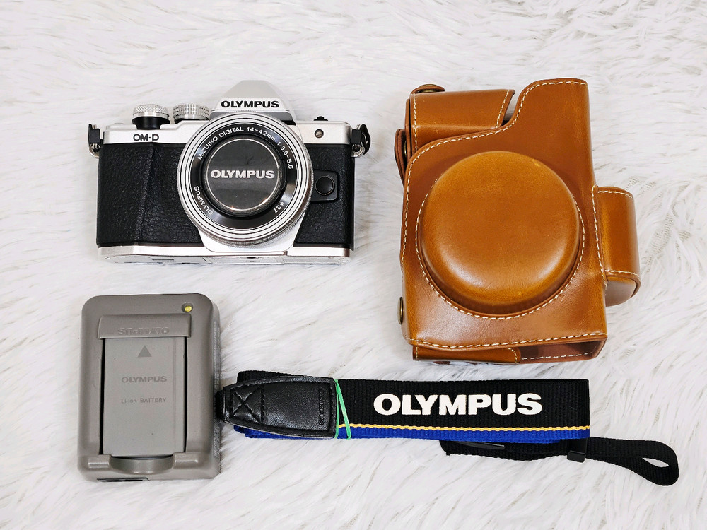 [민트급] 올림푸스 OM-D E-M10 Mark II 미러리스 카메라 이미지