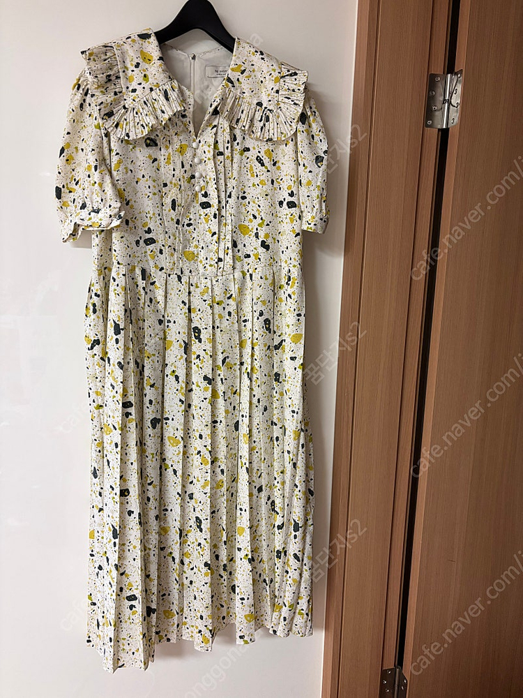바이씨니 콜라보 빅카라 플리츠 롱원피스 결혼식 하객룩 임부복 맘룩 이미지