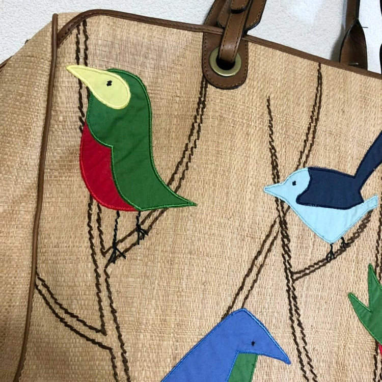명품 MARNI 마르니 버드아플리케 라피아 빅백 토트백 트래블백 여행가방 이미지