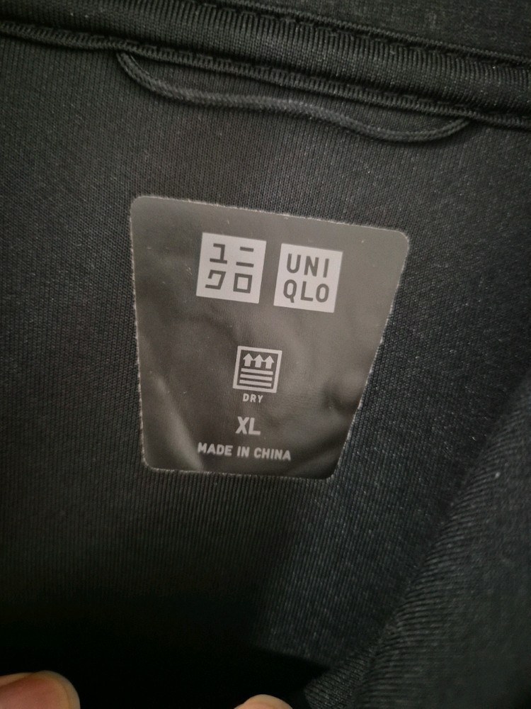 [XL]유니클로 일본판 후드티 폴리재질 이미지