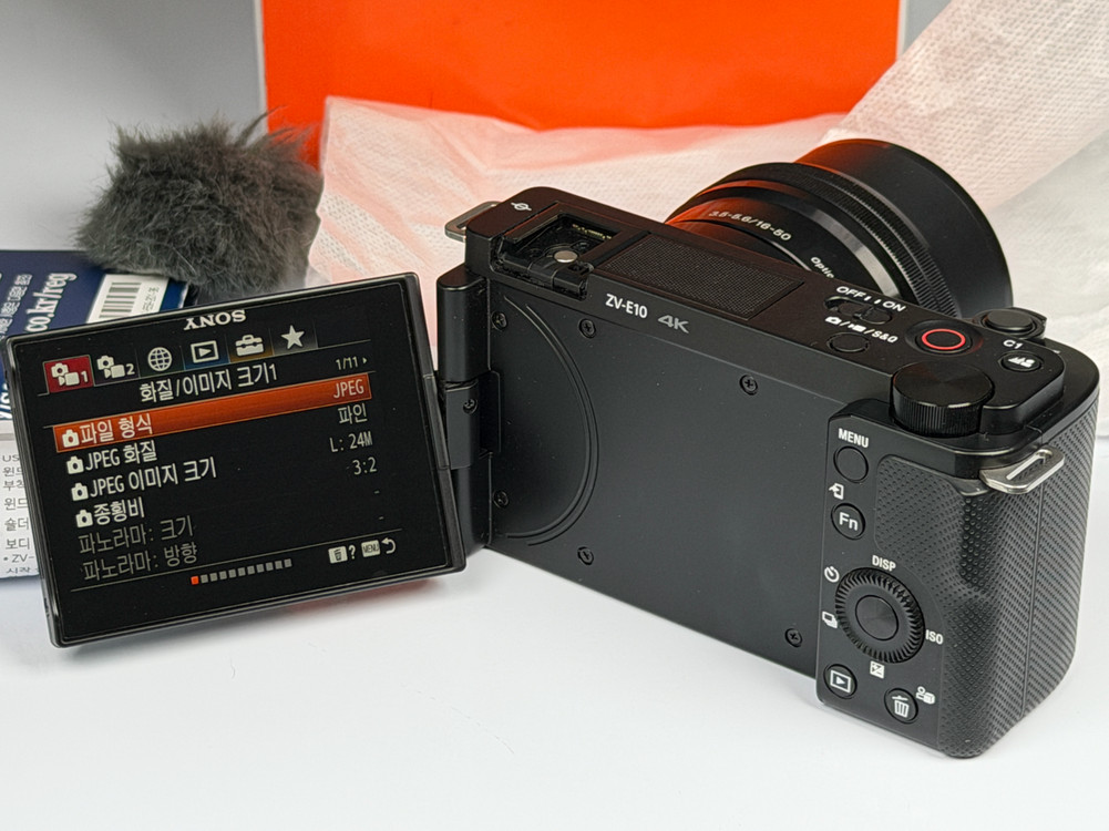 소니 ZV-E10 블랙 미러리스 카메라 438컷 이미지