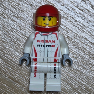 레고 스피드챔피언 76896 닛산 GT-R 니즈모 미니피규어 이미지