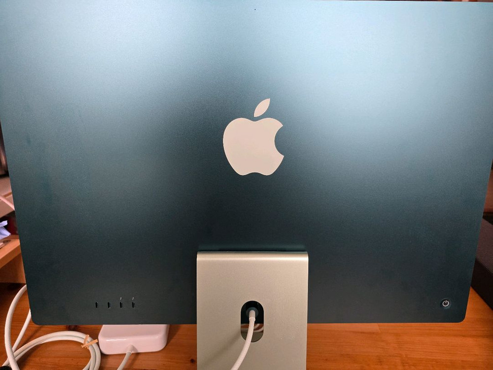 애플 아이맥 24인치 M1 칩 16g메모리 256 ssd 8코어 cpu 8코어 gpu 뒷면 usb포트4개 고급형입니 이미지