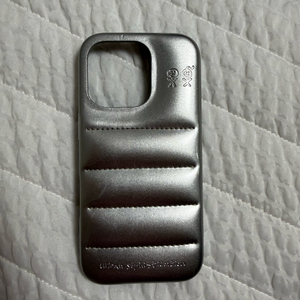 아이폰16프로 어반소피스티케이션 케이스 이미지