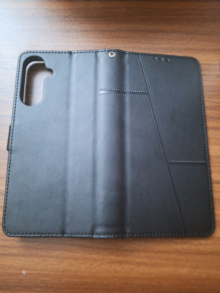 갤럭시 점프4 가죽케이스 이미지