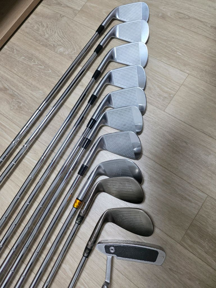 골프채 일괄 정리합니다. 야마하 RMX 단조 아이언(7P) & 패더슨·아타스 피팅샤프트 퍼터 풀세트 정리합니다. 이미지