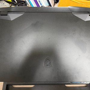 MSI Vector GP77 13VG / i7-13700H / RTX4070 / 16GB / 1TB / 17인치 이미지
