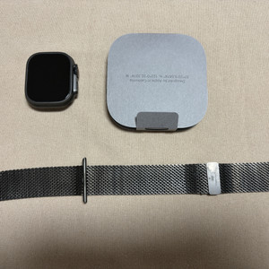 애플워치 울트라3 블랙 타타늄 + 밀레니즈루프(2025) 안전결제 가능 이미지