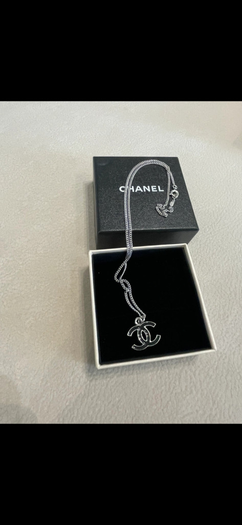 샤넬 CC로고 빈티지 에폭시 목걸이 블랙 은장 이미지