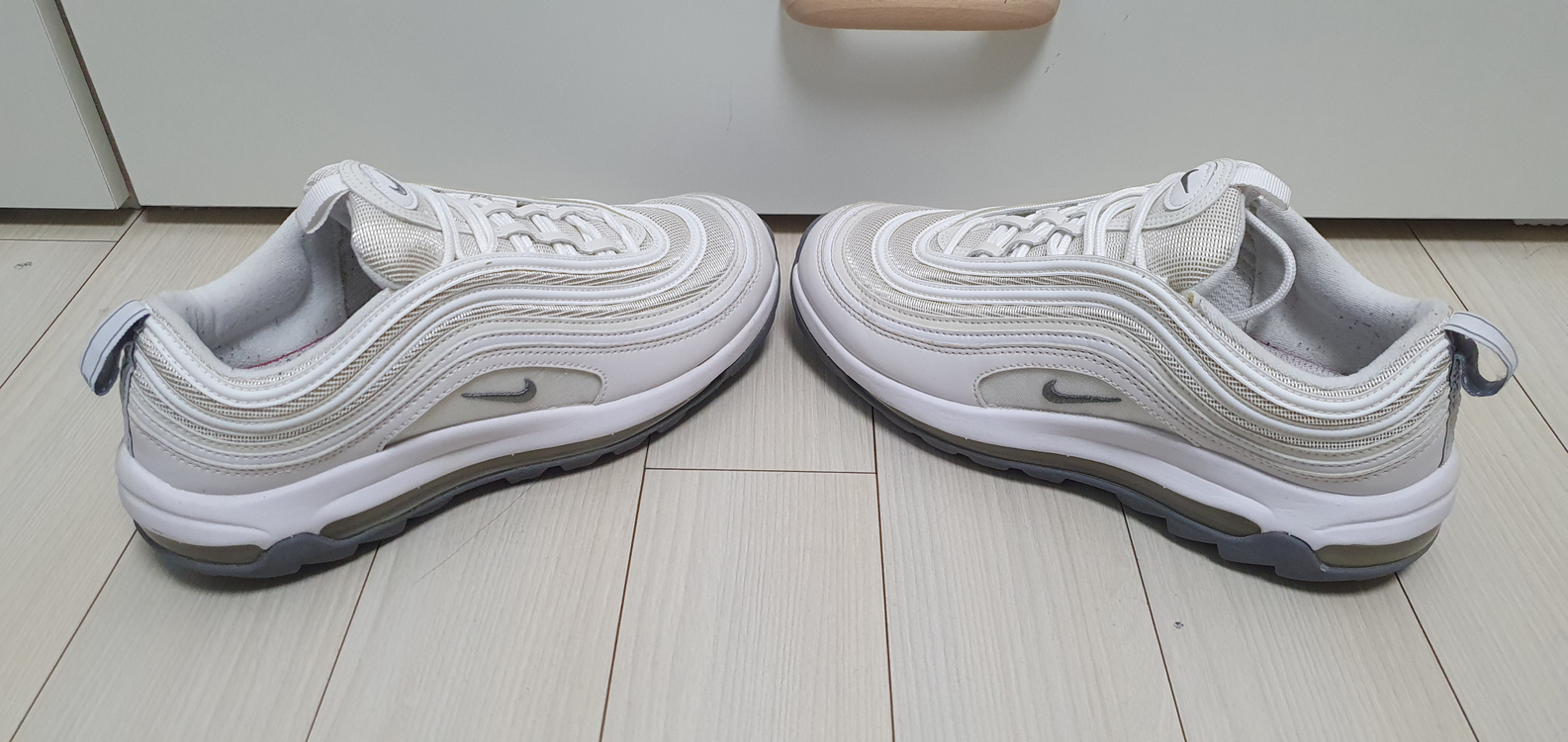 나이키 에어맥스 97 골프화 화이트 그레이 판매(265) 이미지