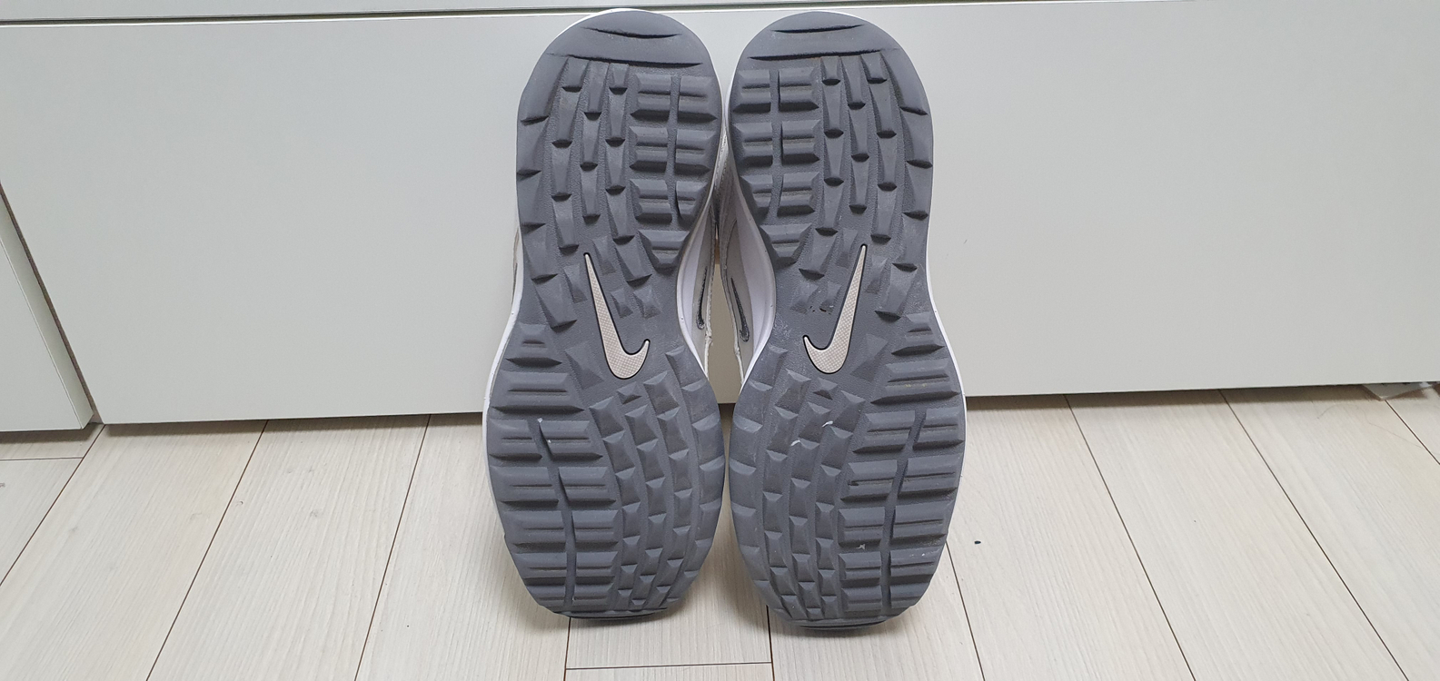 나이키 에어맥스 97 골프화 화이트 그레이 판매(265) 이미지