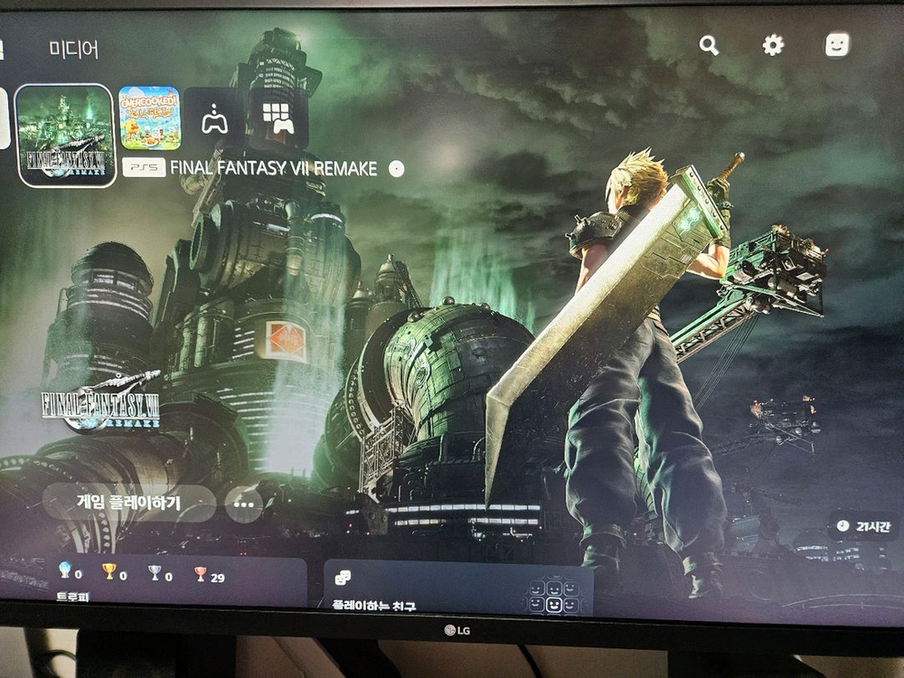 [팝니다]PS5 디스크에디션 + 듀얼센스 + 충전대 + 파이어쿠다530 1tb 이미지