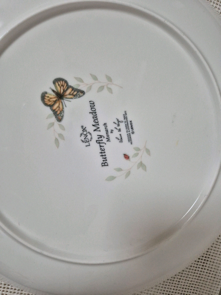 레녹스 버터플라이 메도우 대접시3개 가격 이미지