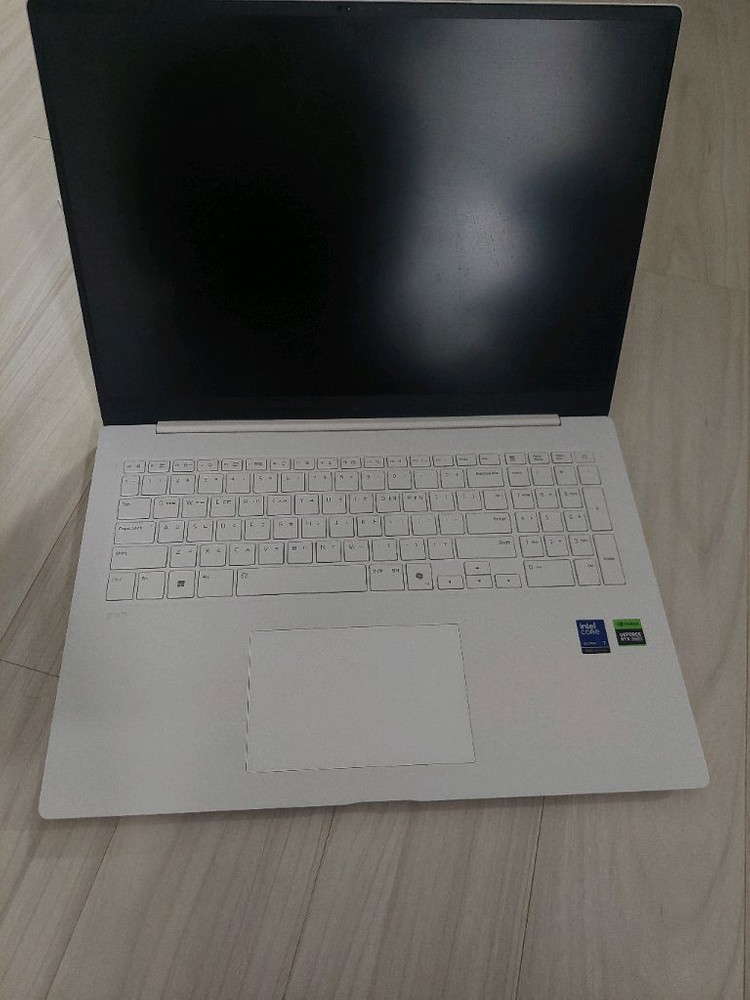 lg 그램 프로 <rtx4050 / 울트라7 255h / 32g) 이미지