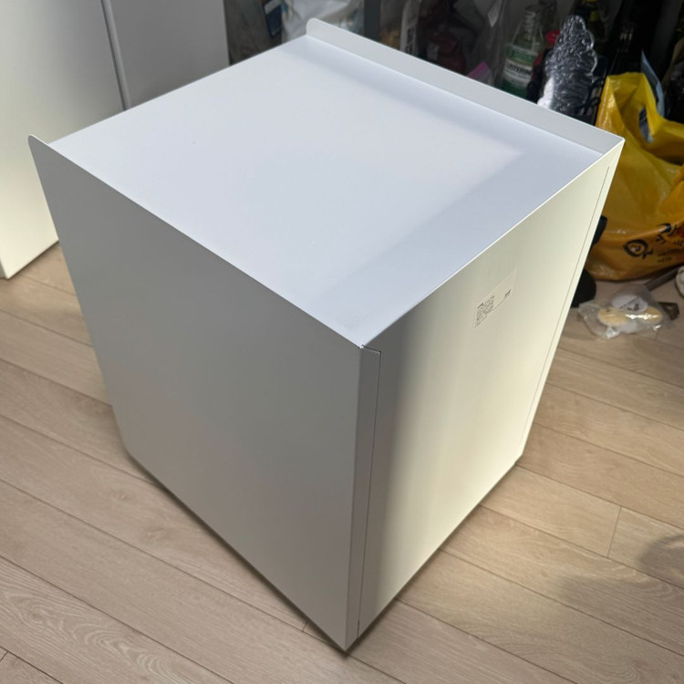 이케아 트로텐 스틸 3단 이동식 서랍 화이트 수납 서랍장 새상태 팝니다. IKEA TROTTEN 이미지