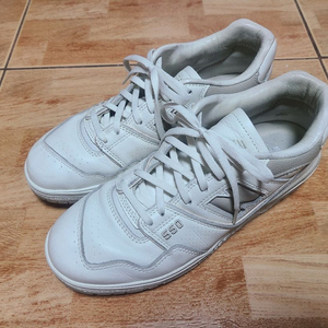 뉴발란스 550 아이보리 265 이미지